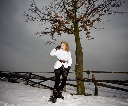 ispo winter 2009 - JILT, Veronica Jacket (materiał zewnętrzny Eschler, wypełnienie Primaloft), Veronica Ski-rt oraz Satine Pants