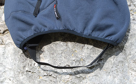 Warmpeace, kurtka Sneaker, profilowany dół kurtki z elastyczną taśmą zapinaną na rzep i zatrzask