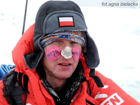 Wyprawa na Gasherbrum I - Janusz Gołąb po zejściu do bazy (fot. agna bielecka)