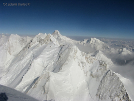 Wyprawa na Gasherbrum I - widok ze szczytu GI na K2 i Broad Peak (fot. Adam Bielecki)