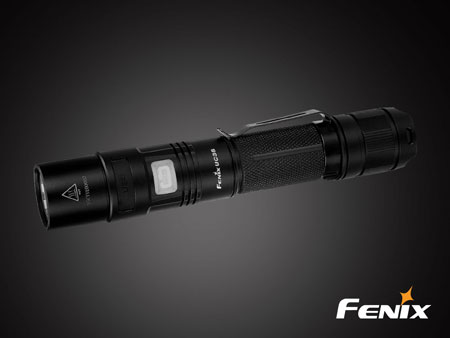 Fenix, latarka UC35
